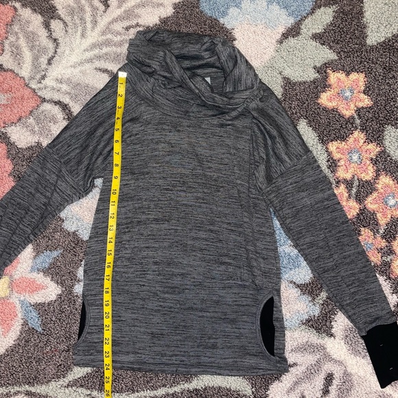 ATHLETA cowl neck sweatshirt pullover size XS - Picture 7 of 9